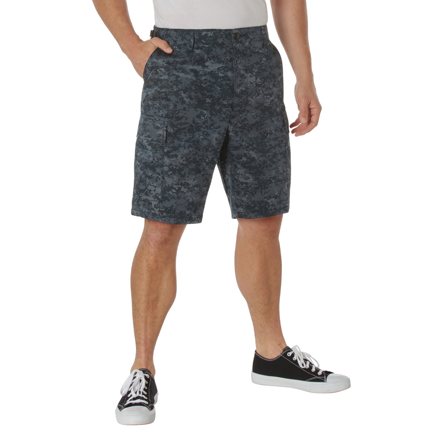 Rothco’s Tactical Camo BDU Shorts are just what you need for the trail, range, and casual style. Constructed from a cotton / polyester fabric blend, our military shorts are built for unparalleled performance, comfort, and convenience while you are on the field. www.moralepatches.com.au