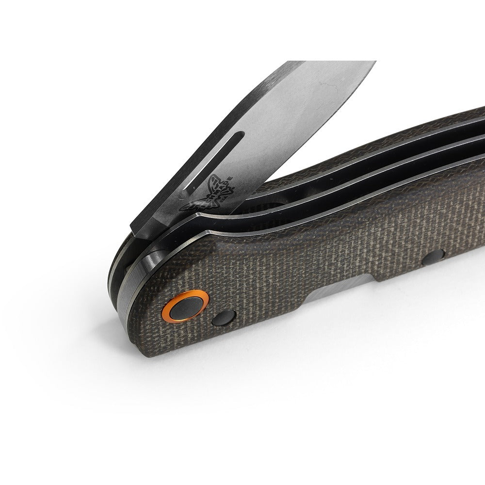 With two blades and a bottle opener, the 317 Weekender has everything you need for basic camp chores, from whittling to opening a cold one by the fire. Small enough that it won’t be considered a weapon in an urban environment while boasting enough features that you’ll always be prepared at the campsite. www.moralepatches.com.au