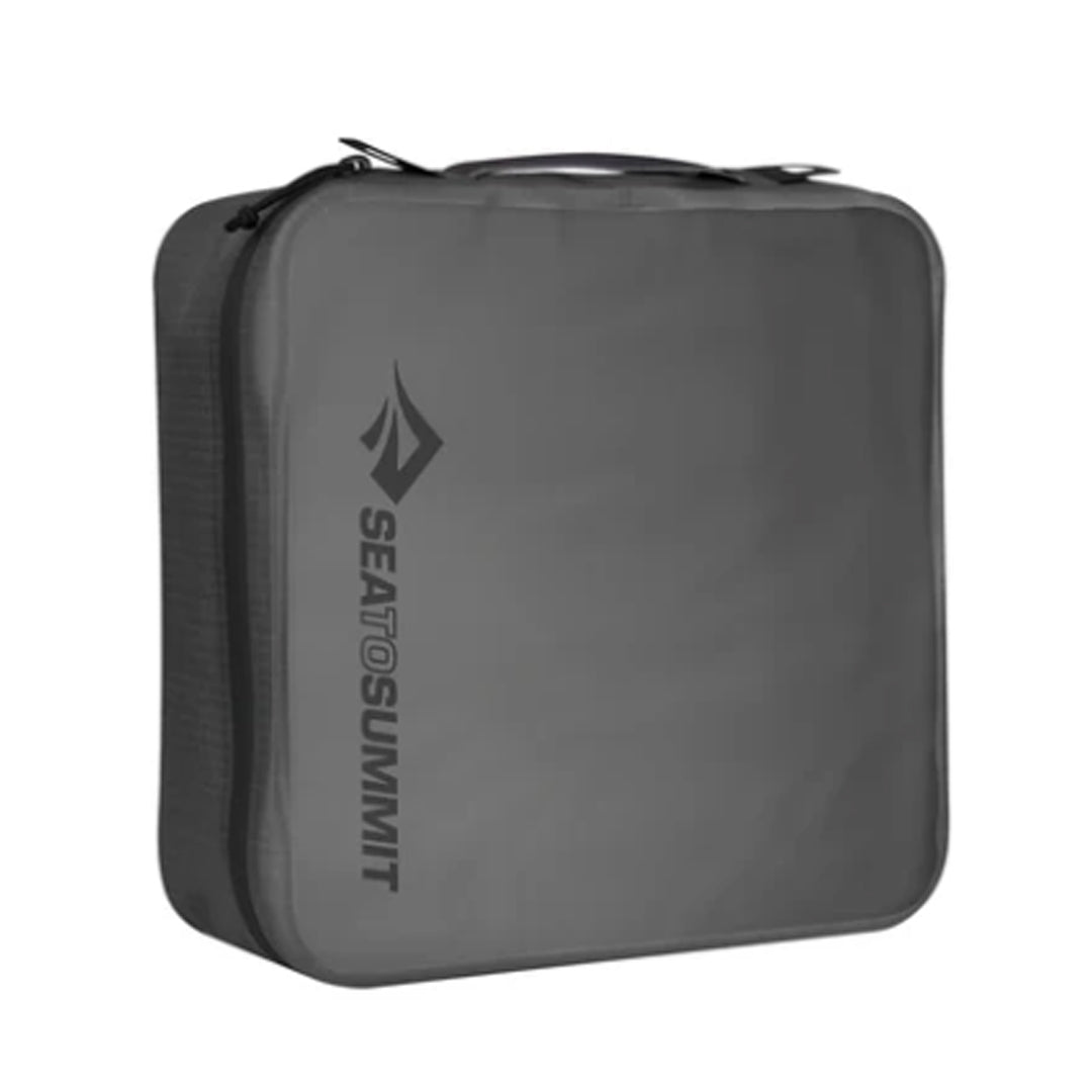 These lightweight and field-ready Hydraulic Packing Cubes are water-resistant and keep your gear dust-free, organised and protected in transit and on off-road adventures. www.moralepatches.com.au