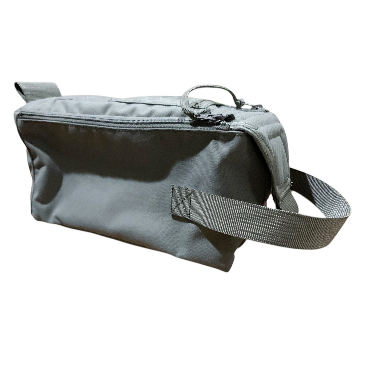 The Kilo Medic compartment pouch is designed to keep your medical supplies/gear organised and readily accessible in your pack when treating a patient. The pouch has centre Velcro hook strip on the rear to attach to a Velcro loop surface providing further modularity and customisation of your equipment for each mission. The pouch itself can hold various supplies such as IV access, airway or extra bandages and tourniquets. The pouch will collapse down to reduce bulk when empty. www.moralepatches.com.au