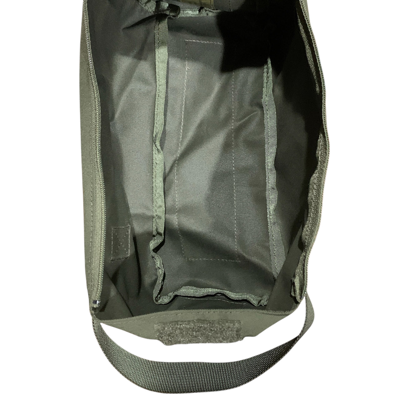 The Kilo Medic compartment pouch is designed to keep your medical supplies/gear organised and readily accessible in your pack when treating a patient. The pouch has centre Velcro hook strip on the rear to attach to a Velcro loop surface providing further modularity and customisation of your equipment for each mission. The pouch itself can hold various supplies such as IV access, airway or extra bandages and tourniquets. The pouch will collapse down to reduce bulk when empty. www.moralepatches.com.au