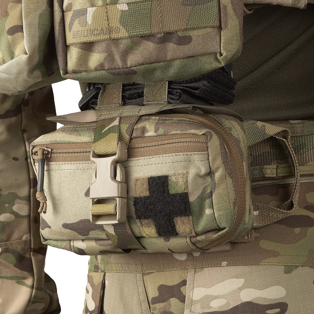 The Platatac HW Tear Away Med Pouch Horizontal (TAMPH) now features Blue Force Gear Ultracomp laminate, the pouch is an ambidextrous, horizontally mountable, compact, well laid out solution to store your individual first aid kit (IFAK) www.moralepatches.com.au