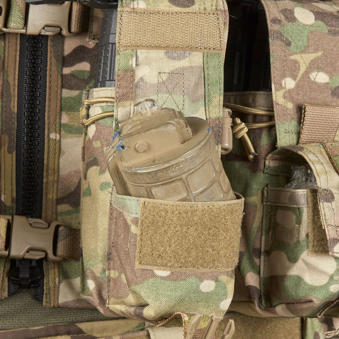 The PLATATAC VM load-bearing CAF MOD chest rig is an ambidextrous, general-purpose, no-frills, load carriage solution designed with flexibility and ease of use in mind. It is designed to work as a standalone chest rig,or mounted to a plate carrier via quick release ITW clips. It features a large zipper in the middle for easy donning and doffing when wearing cold weather kit, or with armour. www.moralepatches.com.au where the army shops