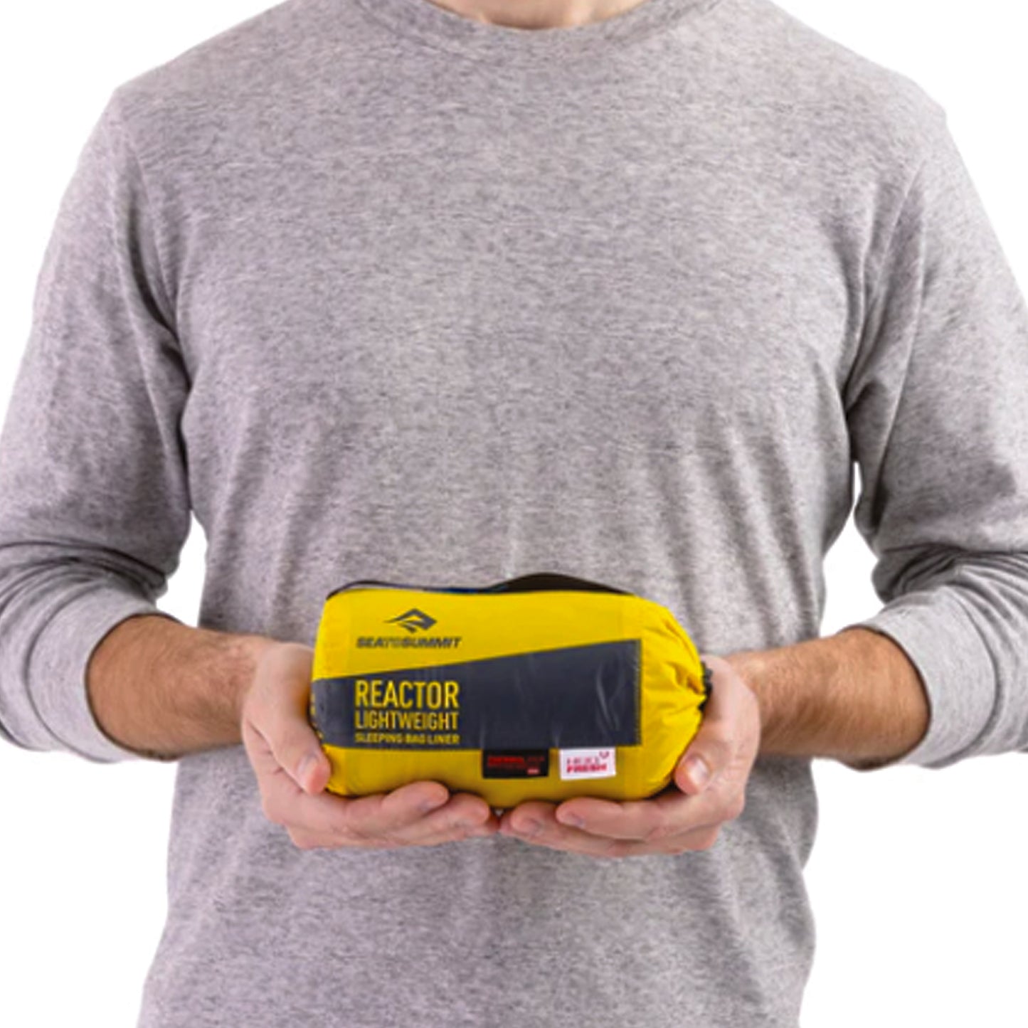 Optimised for minimal weight and maximum warmth, the Reactor Lightweight enhances sleep system performance with advanced Thermolite® Pro fabric, which uses infrared-absorbing ceramic pigments and hollow-core fibres to trap body heat. Adding up to 4°C|7°F of warmth with minimal bulk, it’s ideal for ultralight expeditions. www.moralepatches.com.au