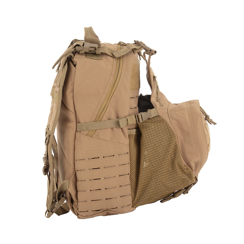 The Removable Operator Pack is built for even your most difficult mission in the field. Designed to carry your helmet and tactical gear for quick access. In the main compartment is a sleeve for your water bladder please inner side pockets for 1LT flasks or other gear around that size. www.moralepatches.com.au