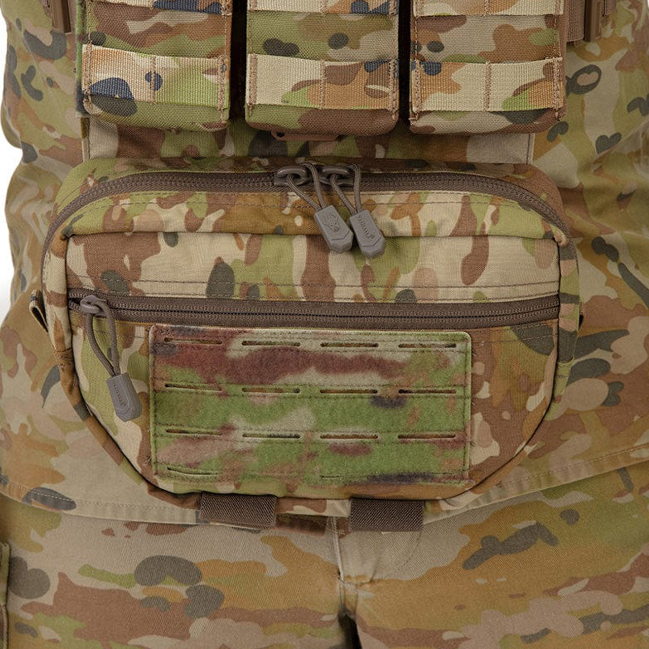This WAB Pouch gives the operator ease of access to essential equipment. The velcro sandwich system is adjustable and suited to both plate carrier's and chest plates with the removable extension piece. www.moralepatches.com.au
