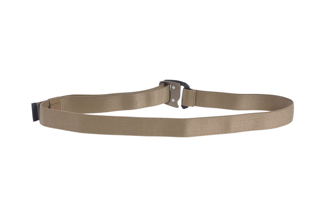 Due to the revised width, this EDC belt is ideal in combination with IWB holsters, lanyards and belt loops. The TT Stretch Belt 32mm scores further points with elastic Spandex Webbing and with a powerful hook buckle from resistant aluminum. www.moralepatches.com.au