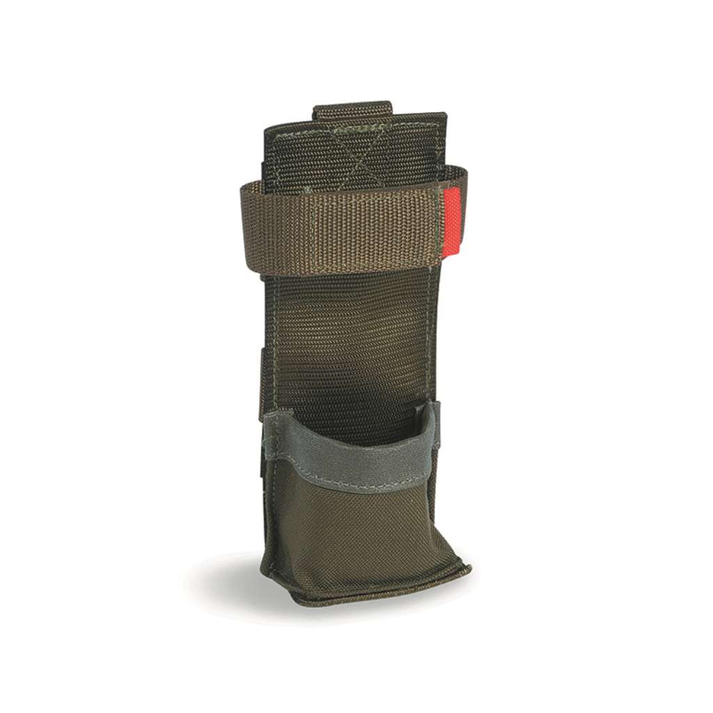 Closed pouch with quick-release system to hold a CAT tourniquet or SAM XT tourniquet. www.moralepatches.com.au