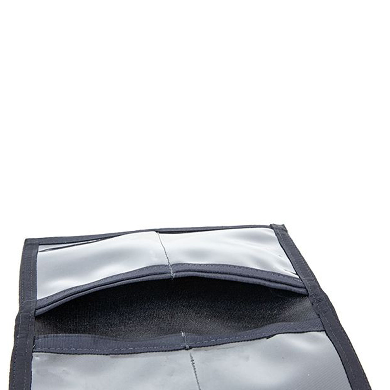 Protect your notebook with this handy lightweight cover. Featuring two pockets for holding small documents, and a notebook. With four window pockets to hold ID or money. Designed to work with a 9.5cm x 14.5cm notebook www.moralepatches.com.au