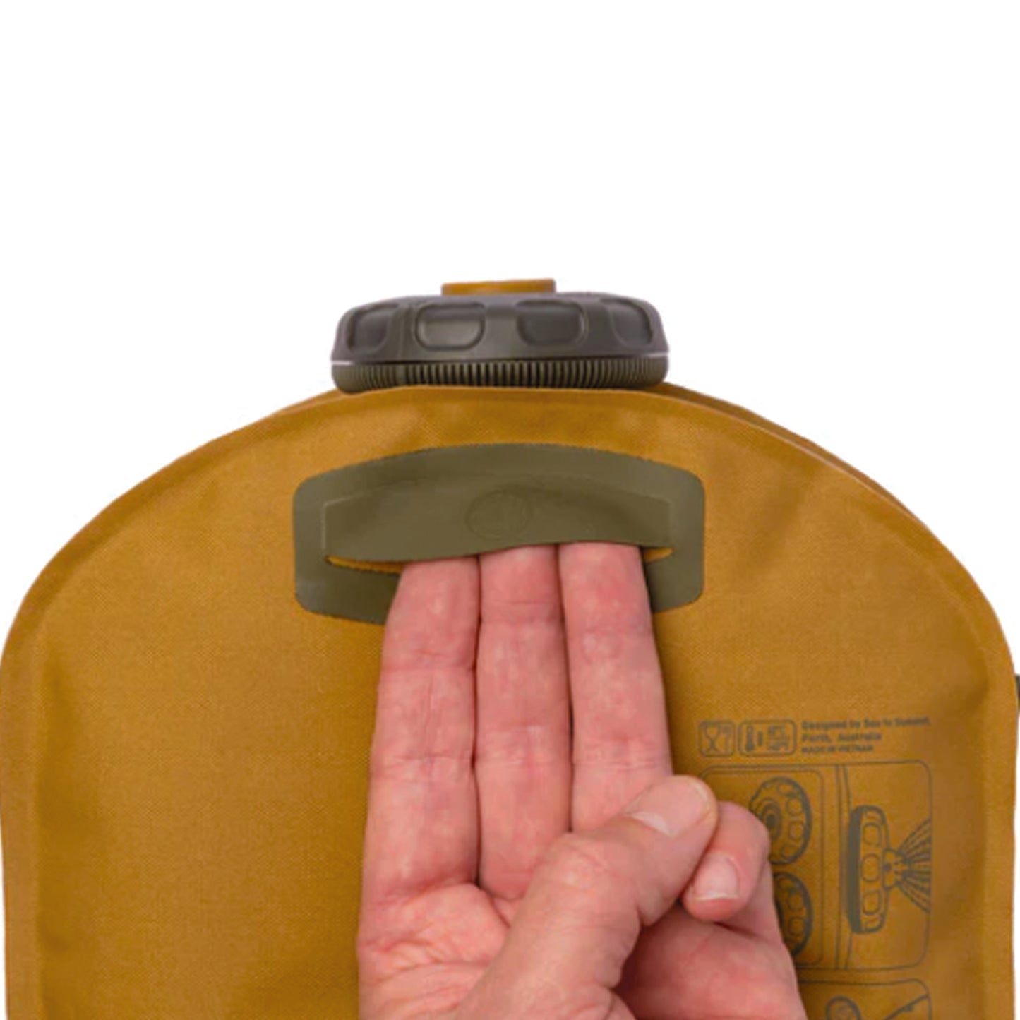 The Watercell X is your go-to solution for storing, transporting, and dispensing water on any adventure. Its wide-mouth design makes filling, draining, and drying easy, while the low-profile 63mm cap allows one-handed flow control. www.moralepatches.com.au