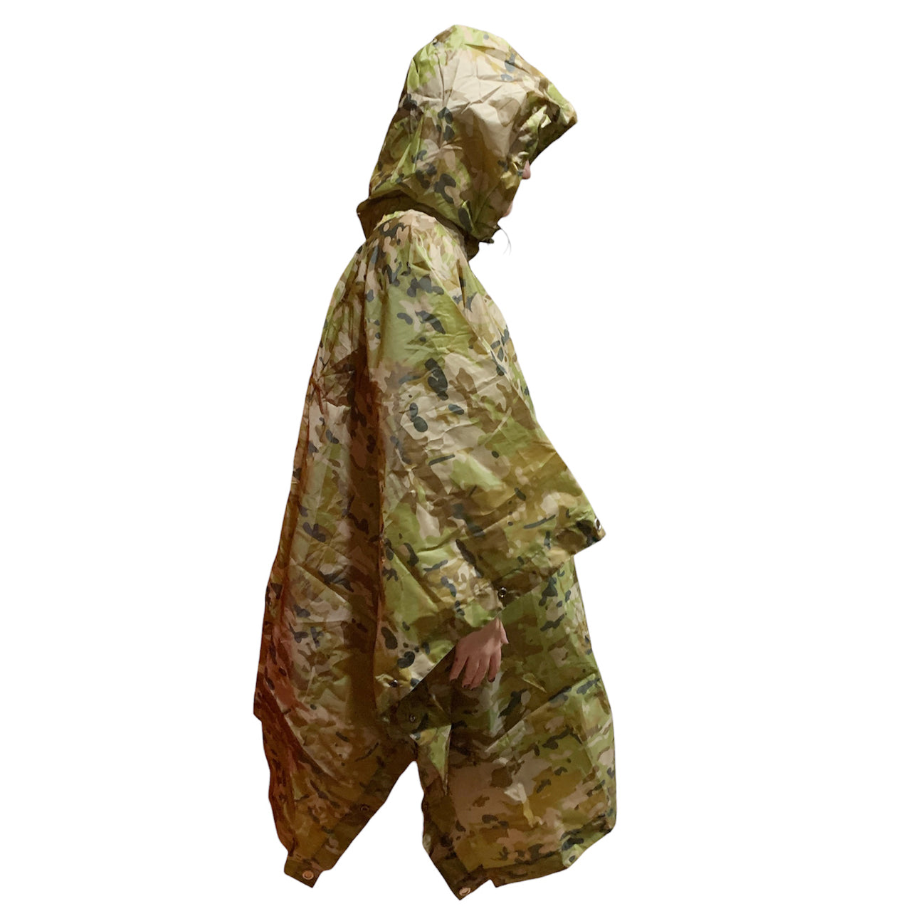 This indispensable gear is ready for any weather, perfect for piquet duty or quick shelter with its clever redesign that combines a poncho and hootchie. It's 100% waterproof and made from 210D nylon coated with polyurethane, www.moralepatches.com.au