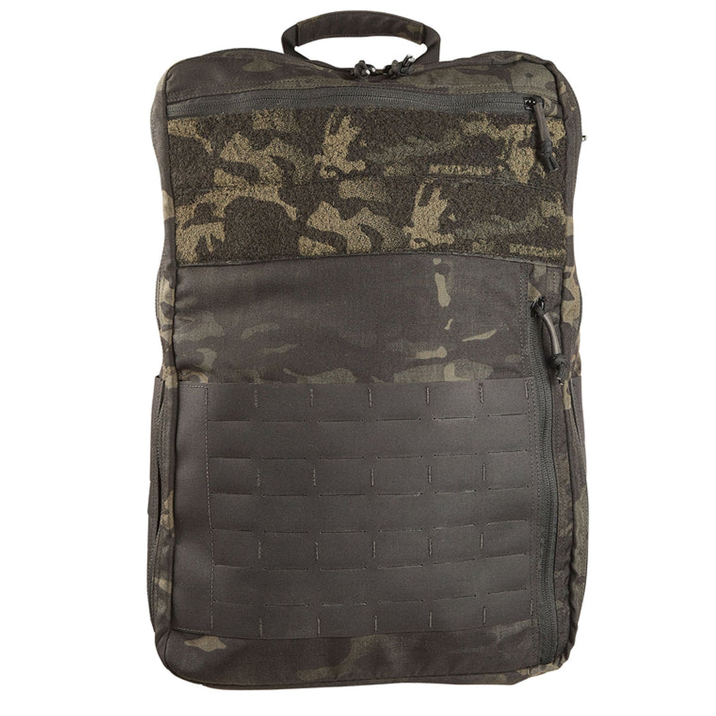 The Platatac Spur MSM 24 Day Pack is the larger of the two Spur MSM packs and boasts most of the same features as well as a larger carrying capacity. It features two zippered admin pockets on the front panel, two internal mesh zippered pockets. www.moralepatches.com.au