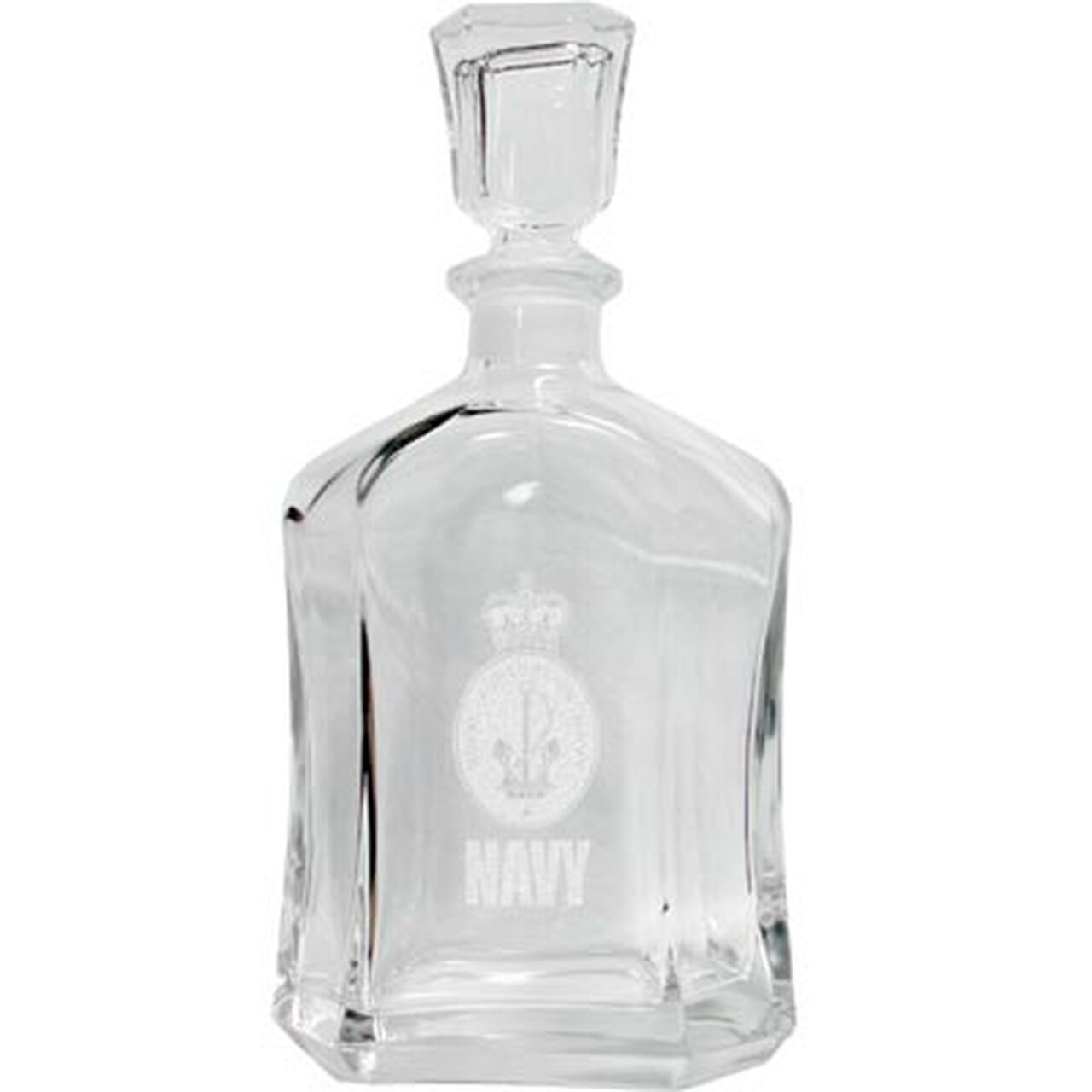 Navy crest etched on a stylish 750ml decanter. This high quality Italian glass decanter will look perfect in you cabinet or on your bar.