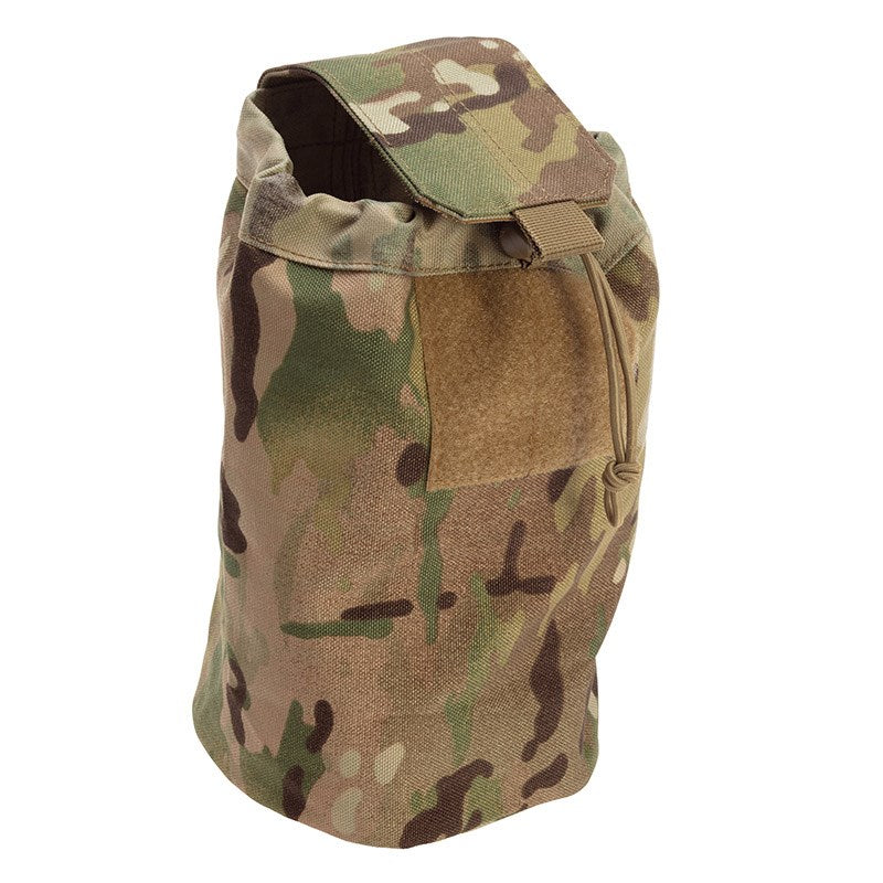 The VALHALLA expandable dump pouch is designed to provide extra storage space in the heat of the battle. When not in use it remains folder and low profile. Features: One-hand accessibility Water and weather resistant Molle compatible with durable Malice clips 25.5cm high when fully expanded 15.2cm drop-in main opening Double stitched seams Bartacking at major stress points