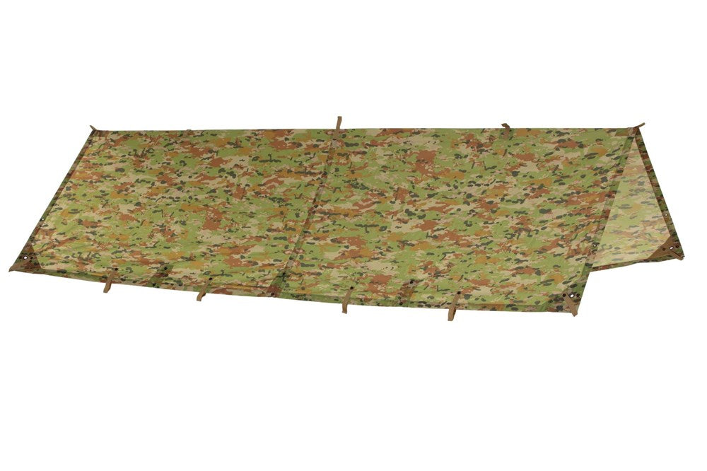 100% Waterproof 210D Nylon polyurethane coated Tie off points and eyelets on the corners, all sides and in the center Storage pouch Snap closures on sides allow the joining of two hoochies Colour – Australian Compatible Camouflage (ACC)
