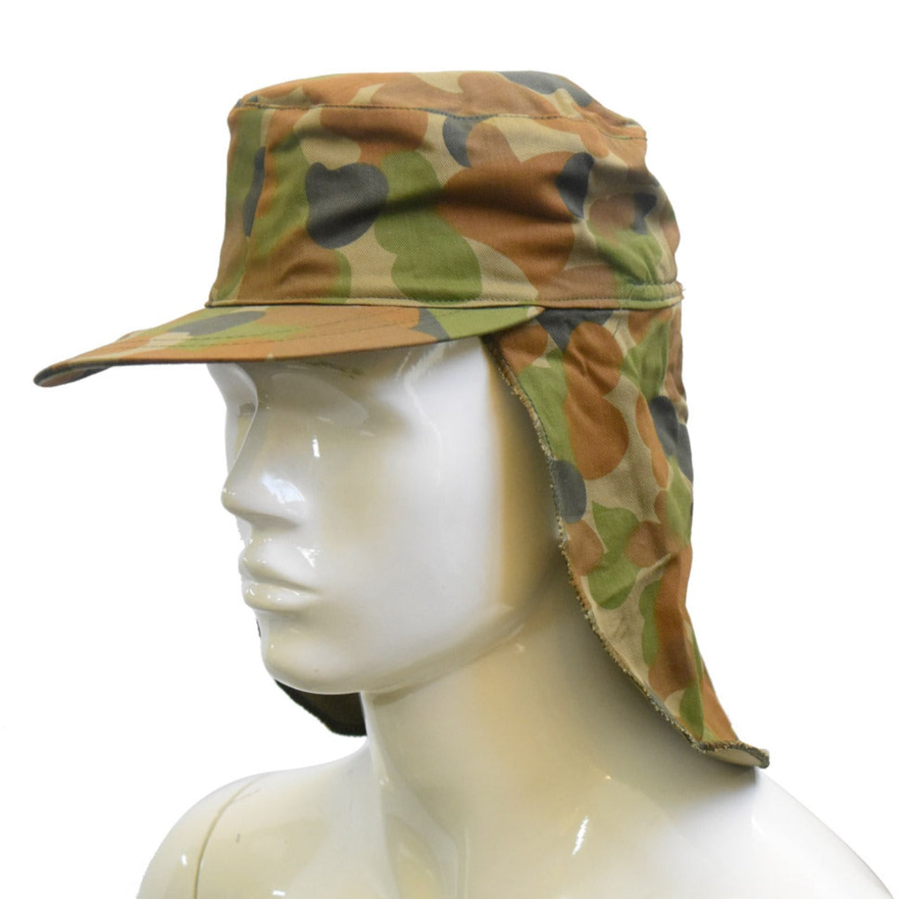 Foreign Legion style with large neck sun flap. Colour: Auscam Material: 100% Cotton Size: 56 S 58 M 60 L 62 XL