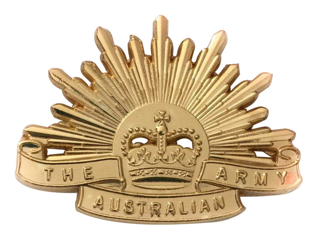 The current style Australian Army Rising Sun with the Queen’s crown. Pebbled bandeau ‘THE AUSTRALIAN ARMY’ with star burst to rear. Pin attachment on rear with the correct gold colour finish as issued. Measurements: 6.5cm x 4.7cm