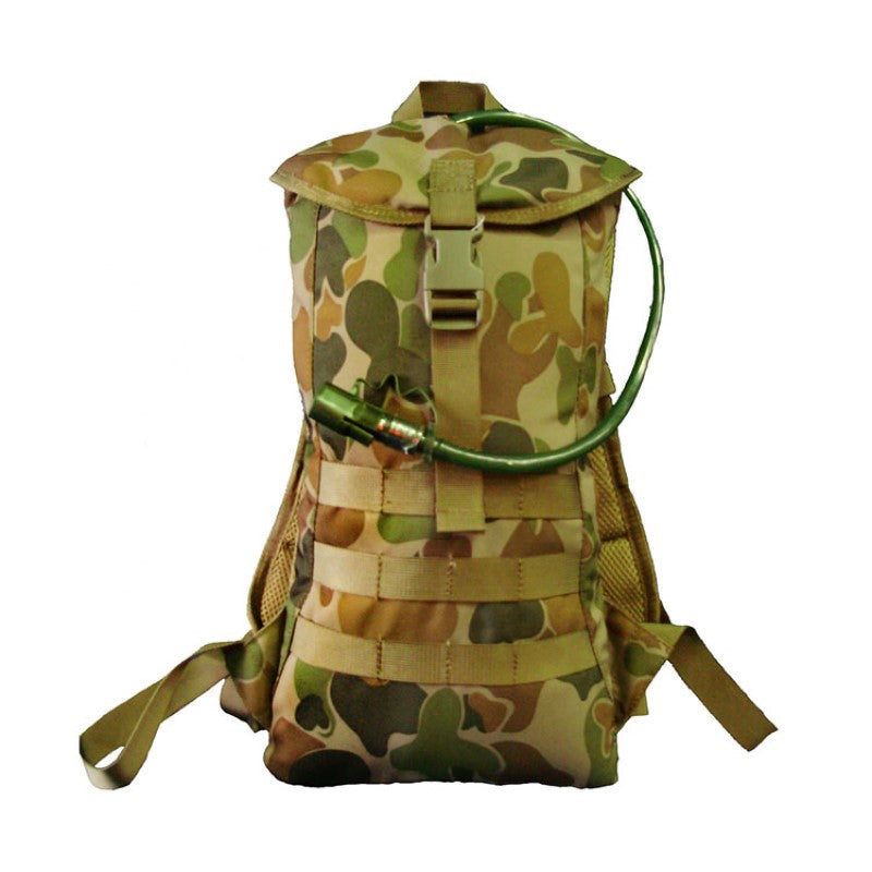 Bonus 2L wide mouth EVA bladder with neoprene hose cover Foam insulation Heavy Duty 900D 2 coats PU fabric Heavy duty MOLLE webbing on the front Nylon buckle for closure Fully padded breathable mesh back Padded shoulder straps with sternum strap Heavy duty webbing used throughout