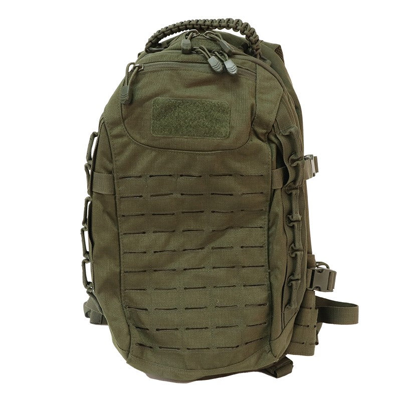 ·Laser-cut slits MOLLE/PALS system ·Heavy duty two-way zippers ·Main compartment features an internal mesh and a padded laptop compartment ·Two additional zippered external pockets ·Side pockets that are equipped with elastic to expand ·Paracord drag handle (contains of two 2.5 m cords) ·Quick release shoulder straps ·D-Ring attachment points