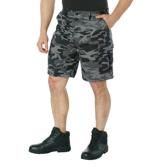 Rothco’s Tactical Camo BDU Shorts are just what you need for the trail, range, and casual style. Constructed from a cotton / polyester fabric blend, our military shorts are built for unparalleled performance, comfort, and convenience while you are on the field. www.moralepatches.com.au