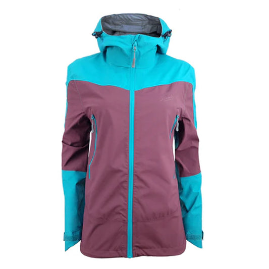 The 3 Peaks Traverse Jacket offers serious outdoor performance at an exceptional value. Fully waterproof and breathable (10,000/10,000), it includes pit zips for ventilation, a three-point adjustable storm hood that fits over helmets, and extended sleeves for enhanced mobility. www.moralepatches.com.au
