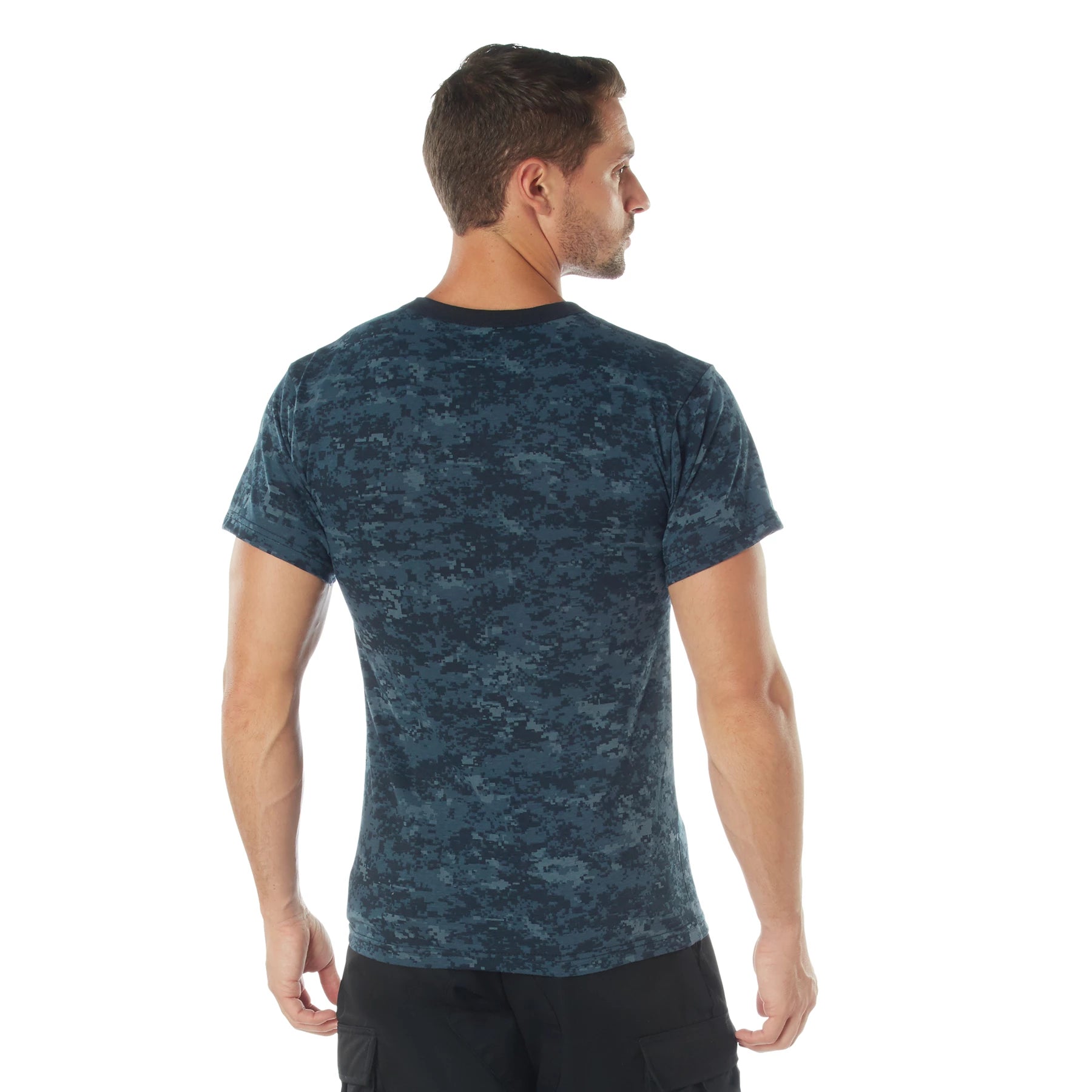 Inspired by field-proven military camouflage patterns and colors, our Digital Camo T-Shirts are an absolute must-have! Stay comfortable whether you’re out playing a few rounds of airsoft, jogging on a morning run, or camping on the weekend. www.moralepatches.com.au