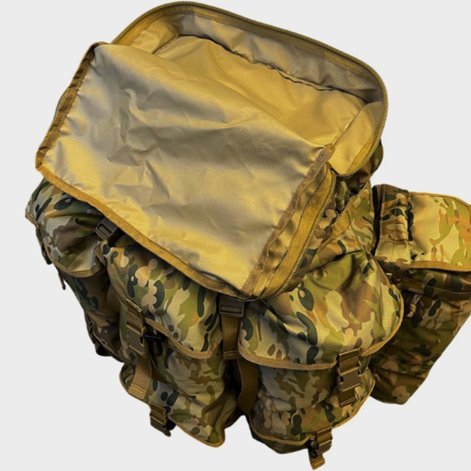 The AMCU Tactical Field Alice Pack XL delivers serious carrying capacity with thoughtful design details that matter in the field. Engineered from rugged 900D fabric with reinforced webbing and nylon buckles, this pack handles demanding conditions without compromise. www.moralepatches.com.au