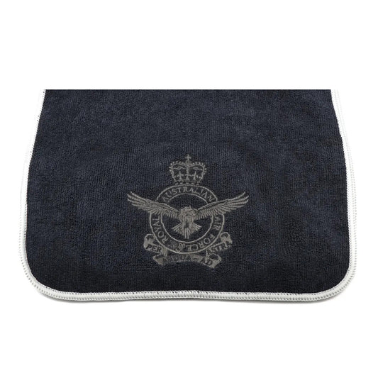 Take your workouts to the next level with the Air Force Active Towel. The ultra-absorbent microfiber material ensures that you stay dry and comfortable during even the most intense gym sessions. Plus, its compact size makes it perfect for any athletic pursuit, without adding extra weight to your gym bag. Also with its fine stitch edge overlocking, you'll experience ultimate comfort every time you use it.

300mm x 1000mm www.moralepatches.com.au