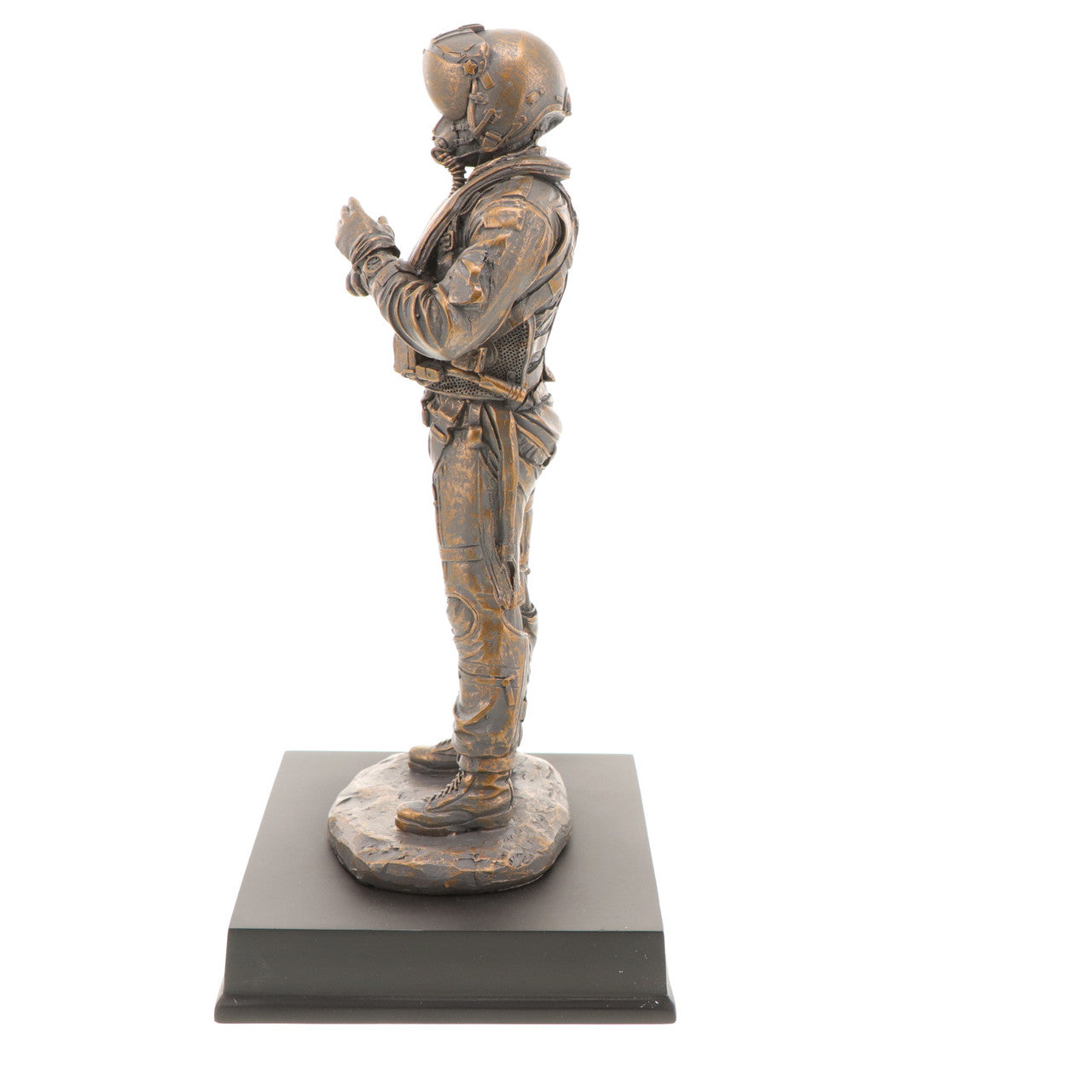 The limited edition RAAF Aviator Figurine is a stunning depiction of a Royal Australian Air Force aviator ready for flight. Crafted with meticulous attention to detail, this cold-cast bronze figurine captures the essence of the RAAF's expertise and dedication to maintaining Australia's air power. www.moralepatches.com.au