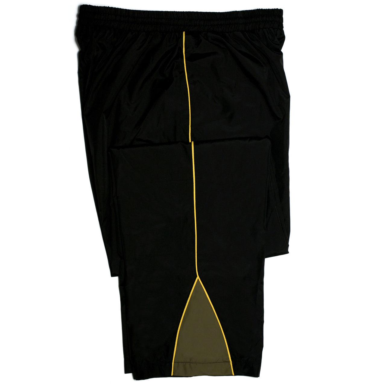 The Classic Army Tracksuit pants are perfect for the sports field.&nbsp; These stylish tracksuit pants have zippers at the feet for easy changing and feature the Army crest embroidered on the left front. Made from 100% high performance fabric, these pants are durable and comfortable. Stay stylish and show your support for the Army with these tracksuit pants. www.moralepatches.com.au