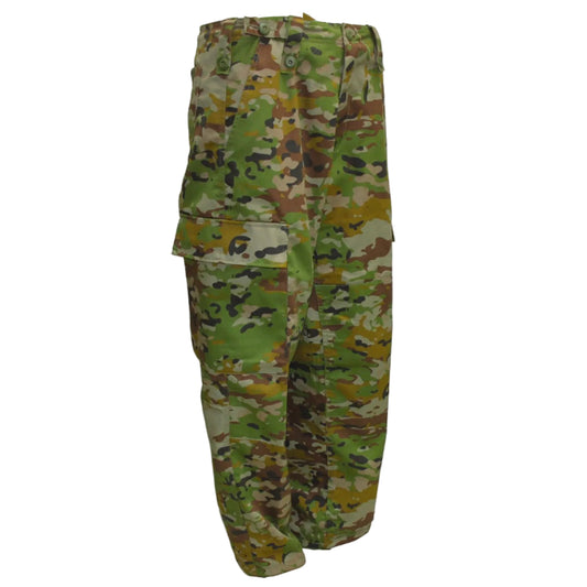 These trousers have all the features of the&nbsp;M-25 pants but with the benefit of a new and modern construction. In the&nbsp;plain colours, they are perfect for work and casual use. They don't just look the part either, a rugged poly/cotton blend makes these ideal for physical activities like paintball. www.moralepatches.com.au