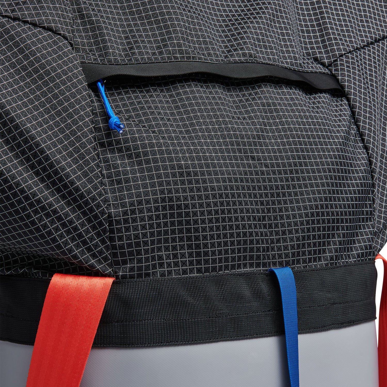 The smallest in the lineup, the Wall Hauler 40 is made using extremely durable TPU-coated body fabrics that can withstand the abuse of big wall climbing. The updated carry system is ergonomically designed with S-shaped shoulder straps. www.moralepatches.com.au