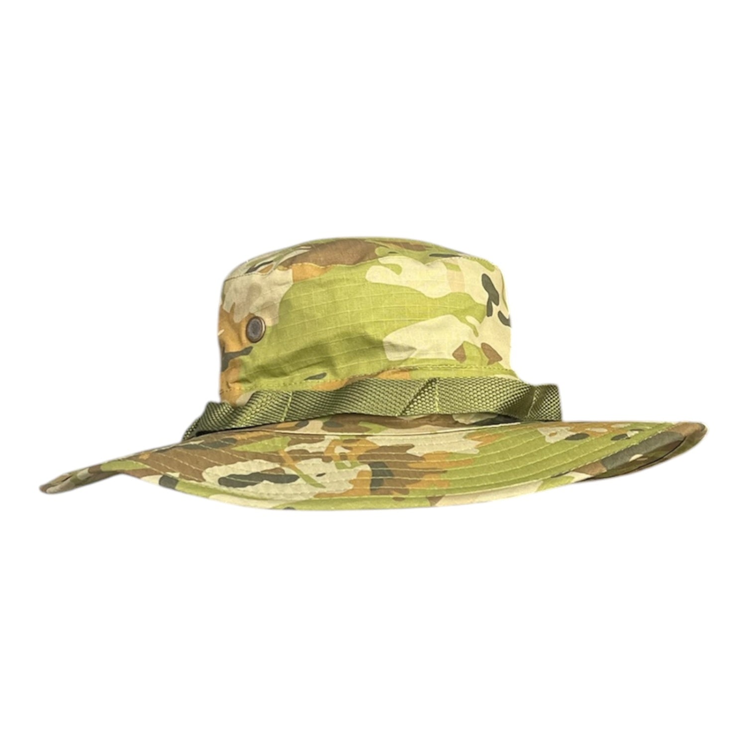 Master any terrain with the Cadet Boonie Hat AMCU—engineered for those who demand serious performance. Built from 100% breathable cotton canvas with a reinforced double-layer brim, this hat delivers uncompromising durability whether you're on field exercises, camping, hiking, or tackling everyday outdoor challenges. www.moralepatches.com.au