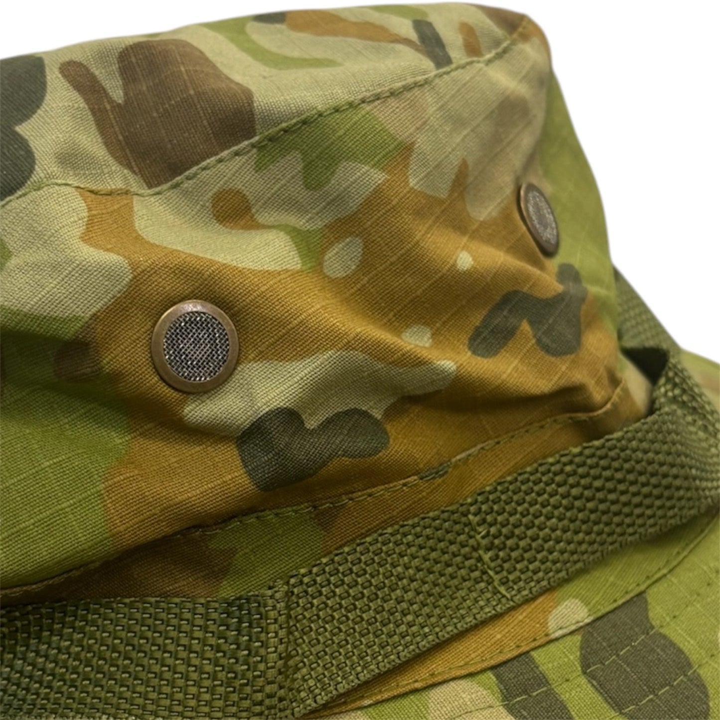 Master any terrain with the Cadet Boonie Hat AMCU—engineered for those who demand serious performance. Built from 100% breathable cotton canvas with a reinforced double-layer brim, this hat delivers uncompromising durability whether you're on field exercises, camping, hiking, or tackling everyday outdoor challenges. www.moralepatches.com.au