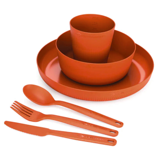 Adventure tested. Camp ready. This all-in-one, ultralight dinnerware set includes a plate, bowl, cup, cutlery set with carabiner, and mesh sack for drying and organisation. Steep sidewalls on the bowl and plate reduce spills, while the tactile EasyGrip surface ensures secure handling, even with gloves. www.moralepatches.com.au