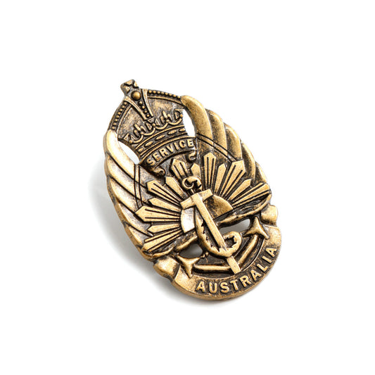 The General Service Badge is a must-have for history enthusiasts and collectors alike. This exclusive badge pays tribute to the brave individuals who served full-time during World War II, showcasing their dedication and sacrifice. www.moralepatches.com.au