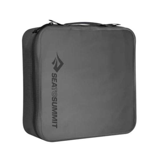 These lightweight and field-ready Hydraulic Packing Cubes are water-resistant and keep your gear dust-free, organised and protected in transit and on off-road adventures. www.moralepatches.com.au