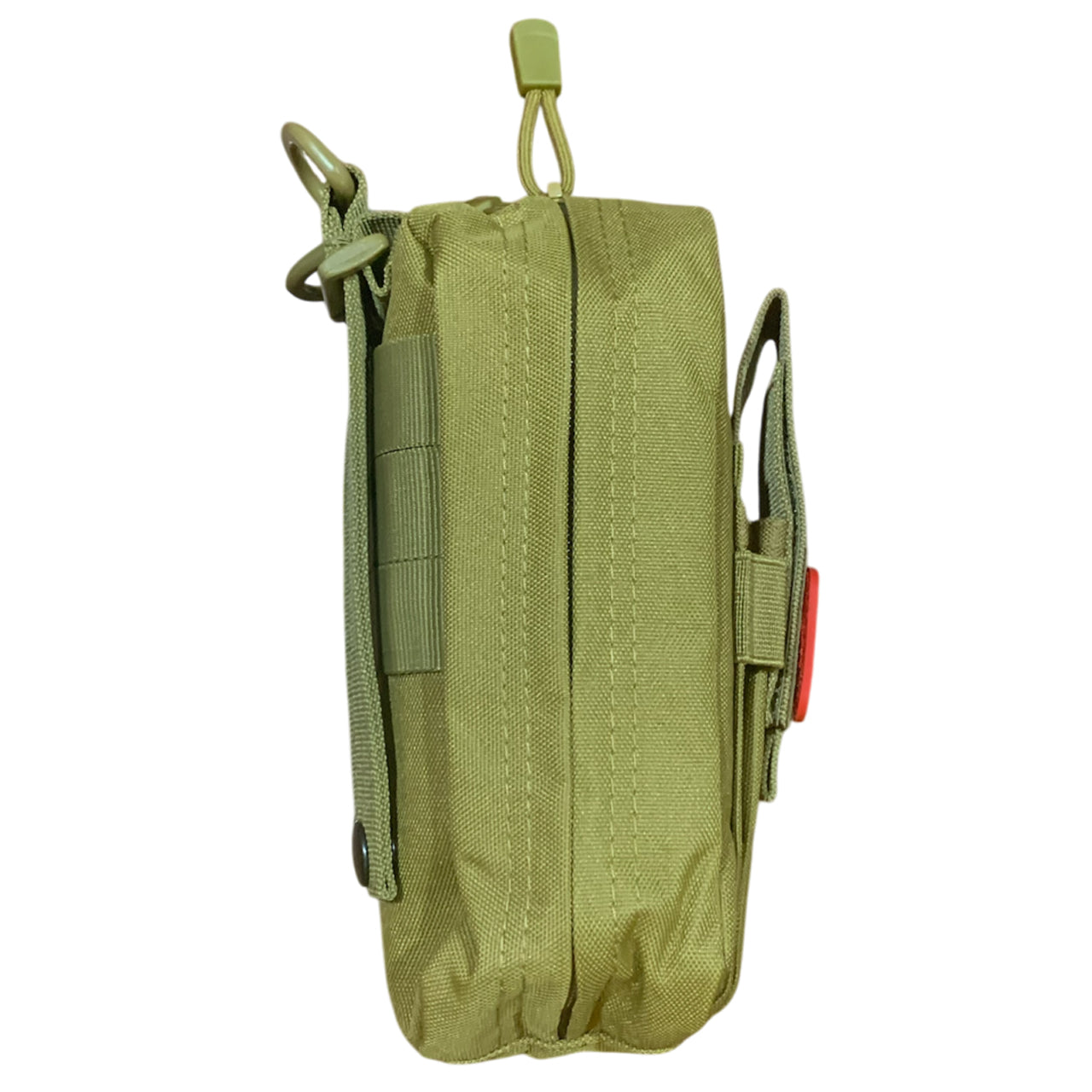 The Snake Bite Kit provides emergency treatment for one person in case of a snake or spider bite. It contains:
3 Heavy Standard Crepe Bandages. 
Gauze Swab 7.5cm
Thermal Blanket,
Venomous Bite Guide. 
Coyote Combat Pouch 20x9x7cm
Red and white medic morale patch pvc www.moralepatches.com.au