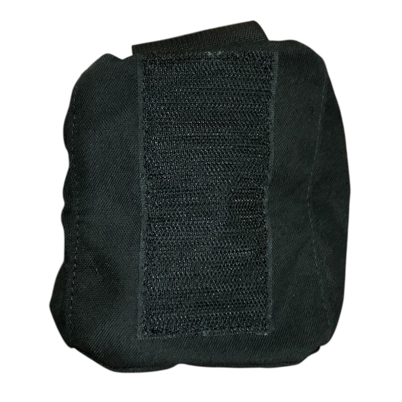 The Kilo Medic compartment pouch is designed to keep your medical supplies/gear organised and readily accessible in your pack when treating a patient. The pouch has centre Velcro hook strip on the rear to attach to a Velcro loop surface providing further modularity and customisation of your equipment for each mission. The pouch itself can hold various supplies such as IV access, airway or extra bandages and tourniquets. The pouch will collapse down to reduce bulk when empty. www.moralepatches.com.au