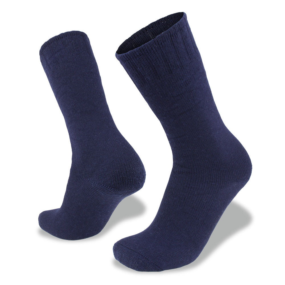 Discover the resilience of the Australian Made 3 Peaks Unisex Ranger Merino Socks. Built with durable nylon reinforcement in the heel and toe, these socks feature premium eco-friendly Merino wool to keep your feet warm and dry in challenging environments. www.moralepatches.com.au