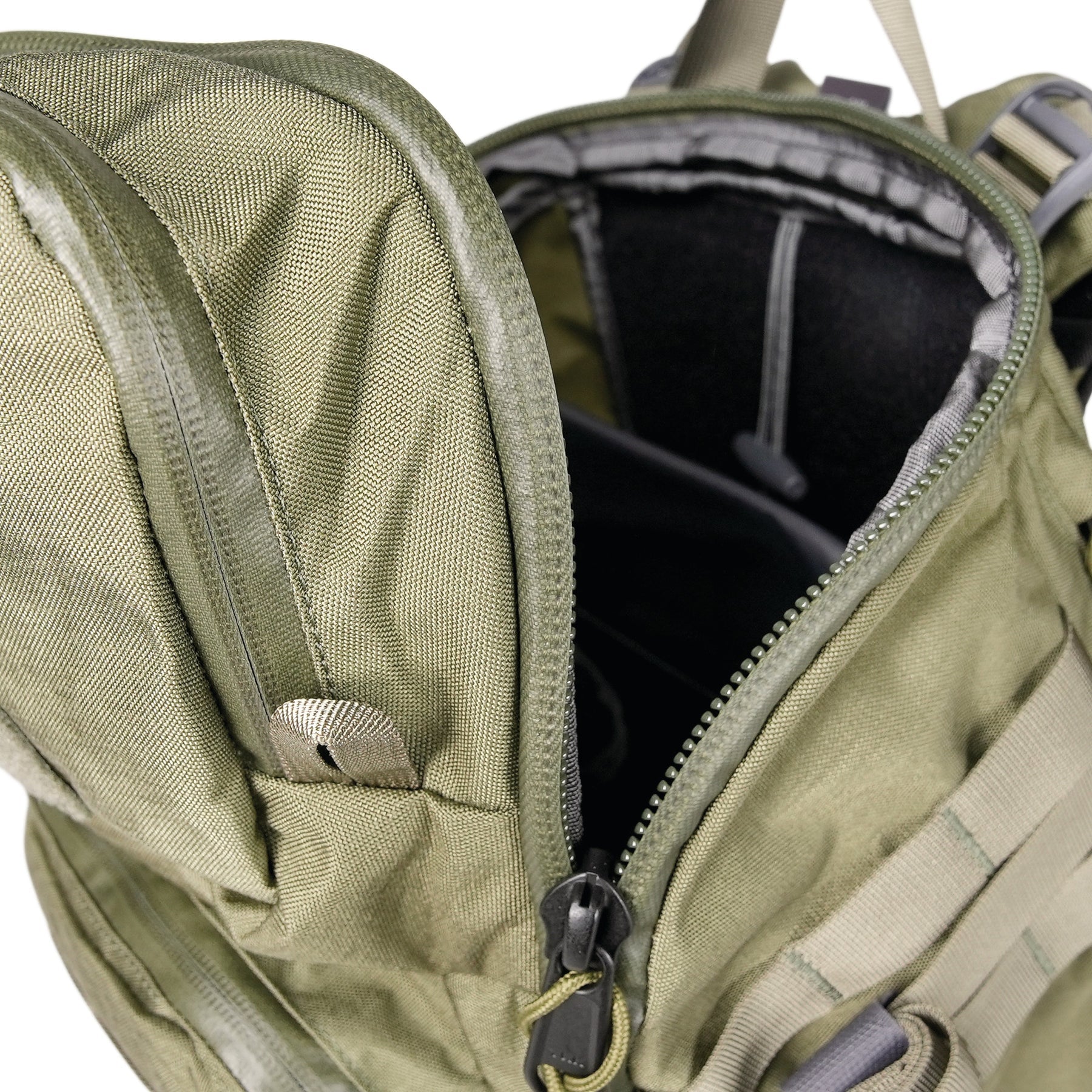 A loop-lined laptop sleeve, internal bottle pockets and attached admin lid offer work-rich features, yet the hydro-ported body panel is ready for off-road adventures.  www.moralepatches.com.au