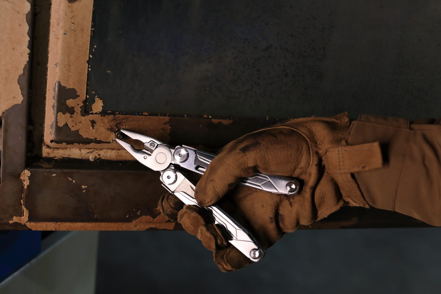 The NexTool Flagship Captain is engineered as a robust, full-featured multi-tool designed for daily utility, outdoor use and maintenance tasks. Built with durable stainless steel construction and precision-machined components, it offers dependable performance across cutting, gripping and fastening applications. www.moralepatches.com.au