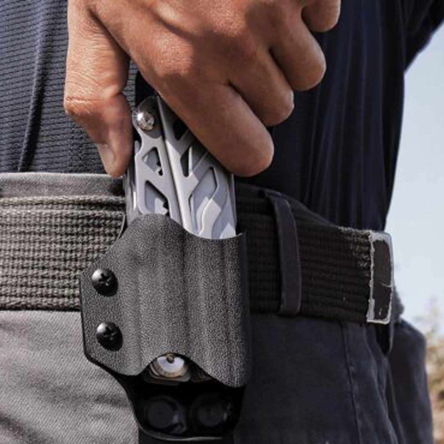 The NexTool Flagship Pro Kydex Sheath is engineered as a rugged and secure carry solution designed specifically to suit the Flagship Series multi-tool. Constructed from durable Kydex material, this sheath provides firm retention, structural strength and long-term reliability. www.moralepatches.com.au