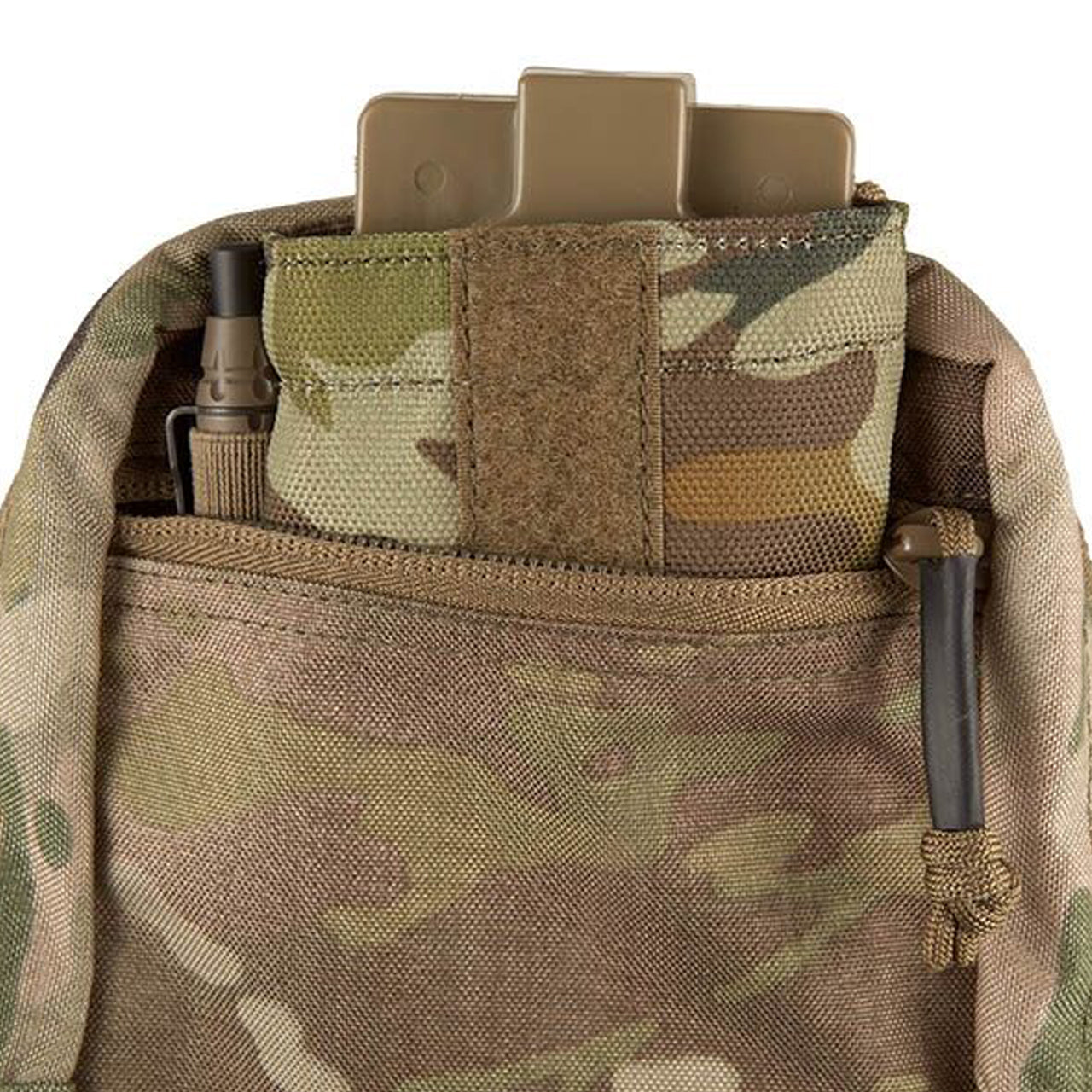 The Platatac Accessories Small Mk4 pouch is designed as a multi-role general purpose utility pouch to stow additional essential items. With internal elastic loops and mesh pocket and an external large flat zippered pocket on the front for organising all those sundry items we always find ourselves carrying. www.moralepatches.com.au