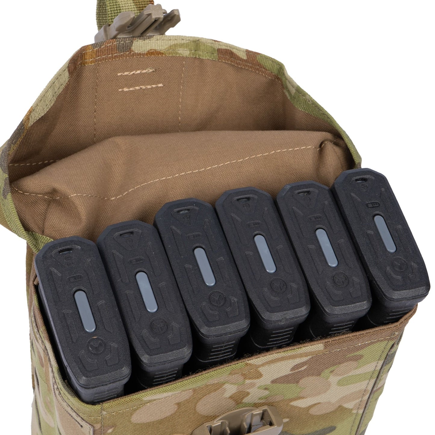 The much-lauded Billy Patrol Pouch is one of Platatac's classic products and is back, better than ever. Battle-proven and performing to the highest standards in some of the harshest field environments worldwide, the new V2 improves on this strong legacy by utilising superior materials whilst shedding weight with increased adaptability and load-carry options www.moralepatches.com.au