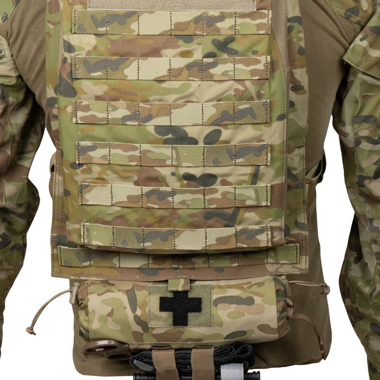 The Platatac ASAD Tube IFAK gives operators another way to store and quickly deploy medical gear. Integration via the Hook and Loop tongue means the pouch ‘dangles’ at the lower edge of the rig where it’s out of the way of pouches needed for critical/immediate access (mags, grenades etc) but reachable. www.moralepatches.com.au