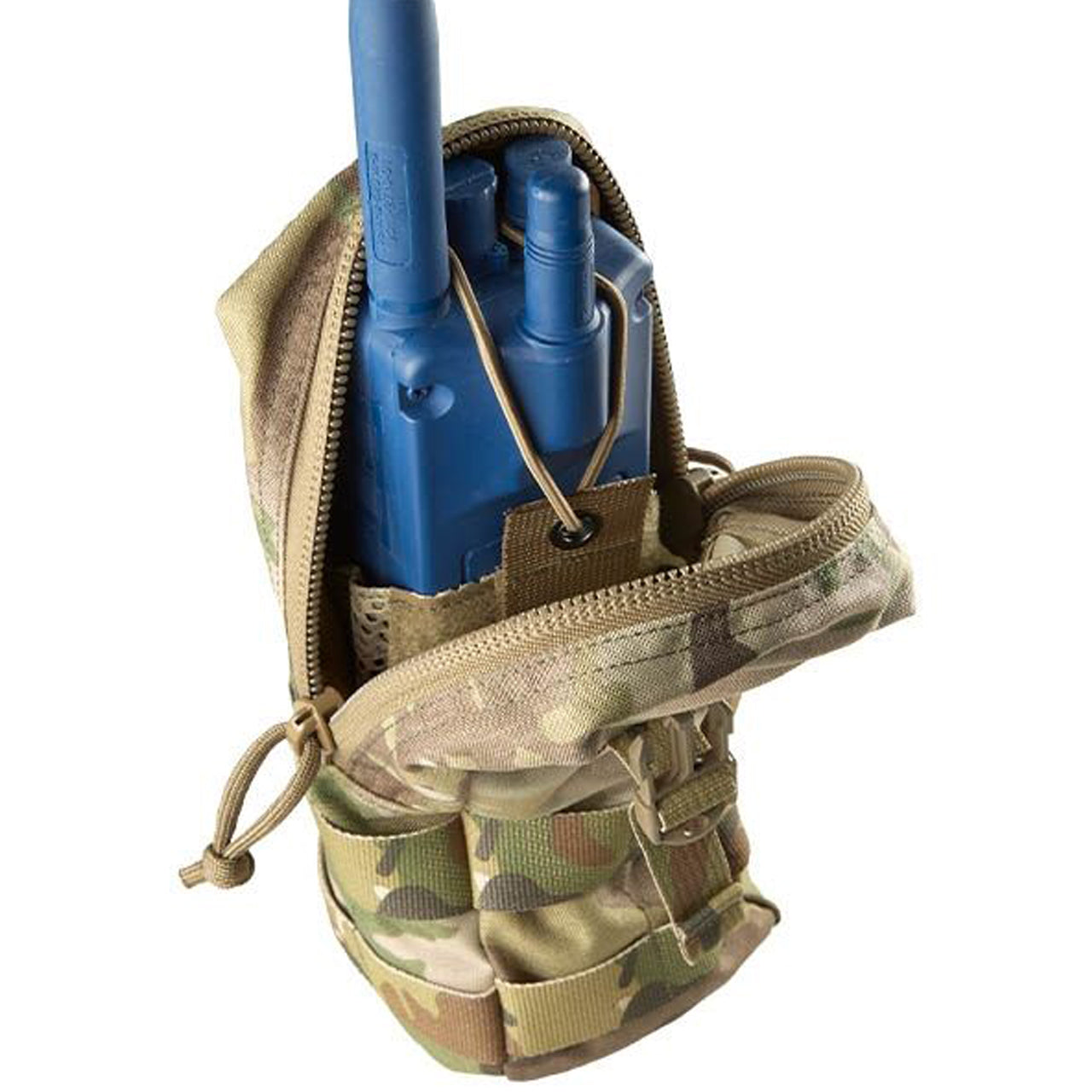 The Accessories Small Flask is designed tofit a 1LT flask, 1L Nalgene bottle with cup, or AN/PRC 152 Multiband Handheld Radio, or just the right amount of mission-essential items, without being cumbersome and interfering with the users' freedom of movement. www.moralepatches.com.au