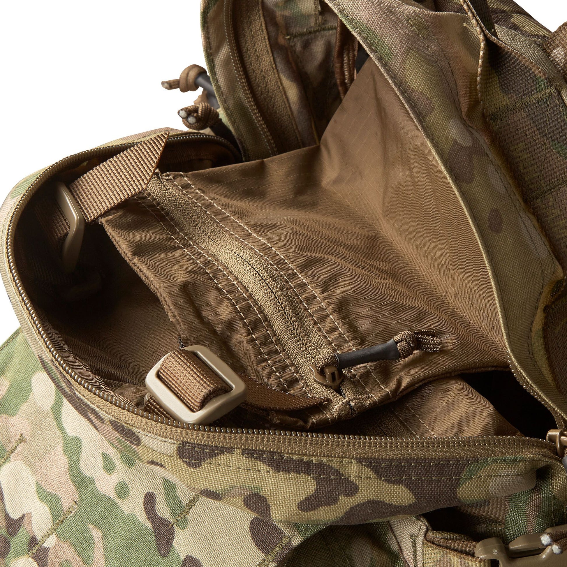 Main compartment 36cm (H) x 23.5cm (W) x 9.5cm (D) Side pockets: 19cm (H) x 9cm (W) x 5cm (D) Front zippered pouch: 25cm (at widest) x 6cm (D) Mesh cargo compartment: 20cm (H) x 23.5cm (W) x 14.5cm (D) Weight 1.02Kg www.moralepatches.com.au