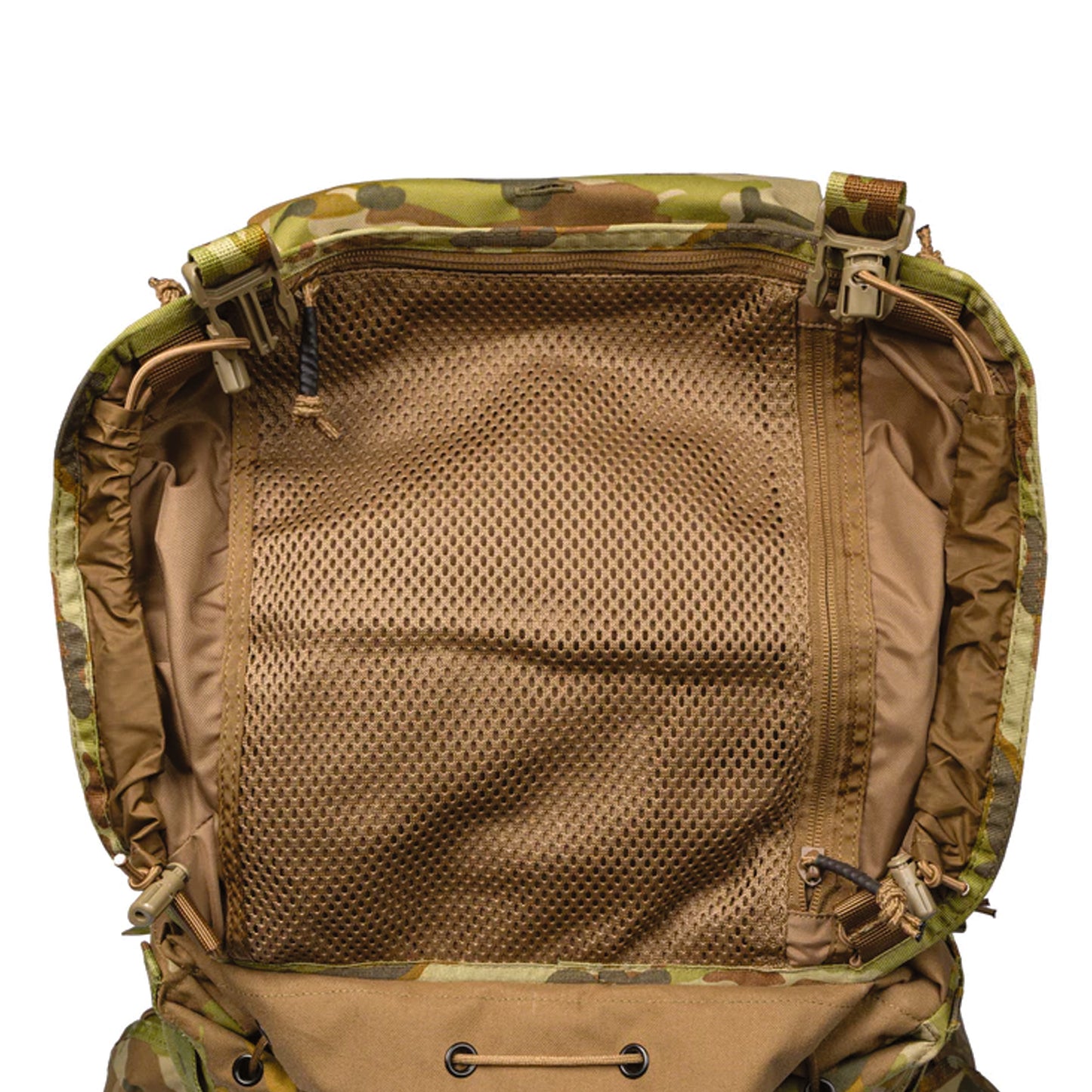 The Platatac Extended Patrol Alice Pack (EPAP) draws directly from the ARVN and tropical rucksacks carried by Australian and U.S. forces during last century’s jungle campaigns -packs defined by simplicity, durability, and practical load carriage in harsh environments. www.moralepatches.com.au