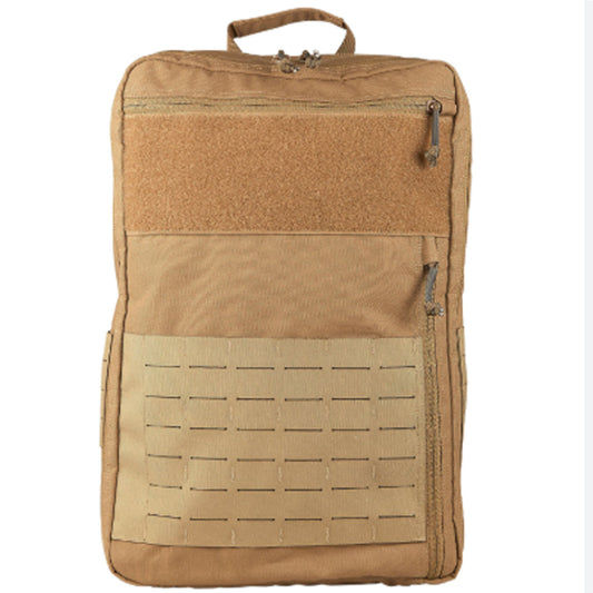 The Platatac Spur MSM 24 Day Pack is the larger of the two Spur MSM packs and boasts most of the same features as well as a larger carrying capacity. It features two zippered admin pockets on the front panel, two internal mesh zippered pockets. www.moralepatches.com.au